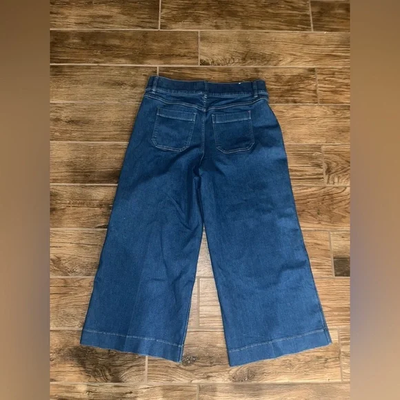 Spanx Spanxshape EveryWear Cropped Wide Leg Jeans with Patch Pockets - Picture 3 of 5